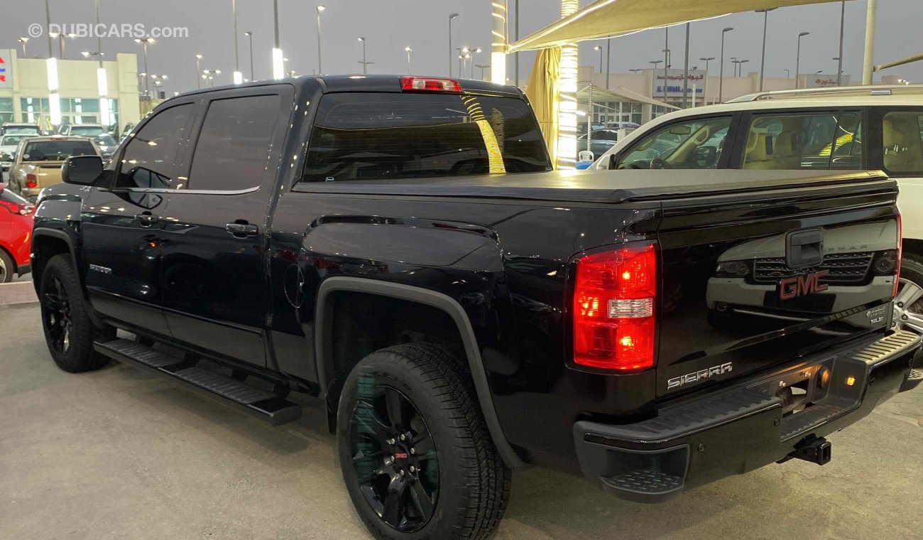 GMC Sierra GCC original paint under warranty