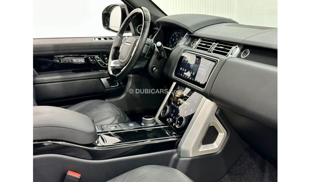 Land Rover Range Rover 2018 Range Rover Vogue SE V8 LWB, Warranty, Full Range Rover Service History, Low Kms, GCC
