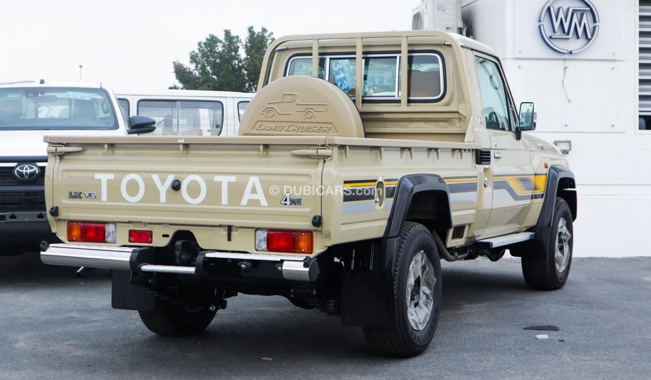 Toyota Land Cruiser Pick Up LX V6 4WD