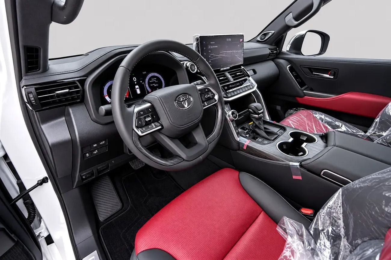 تويوتا لاند كروزر VXR - GCC Specs - Brand
