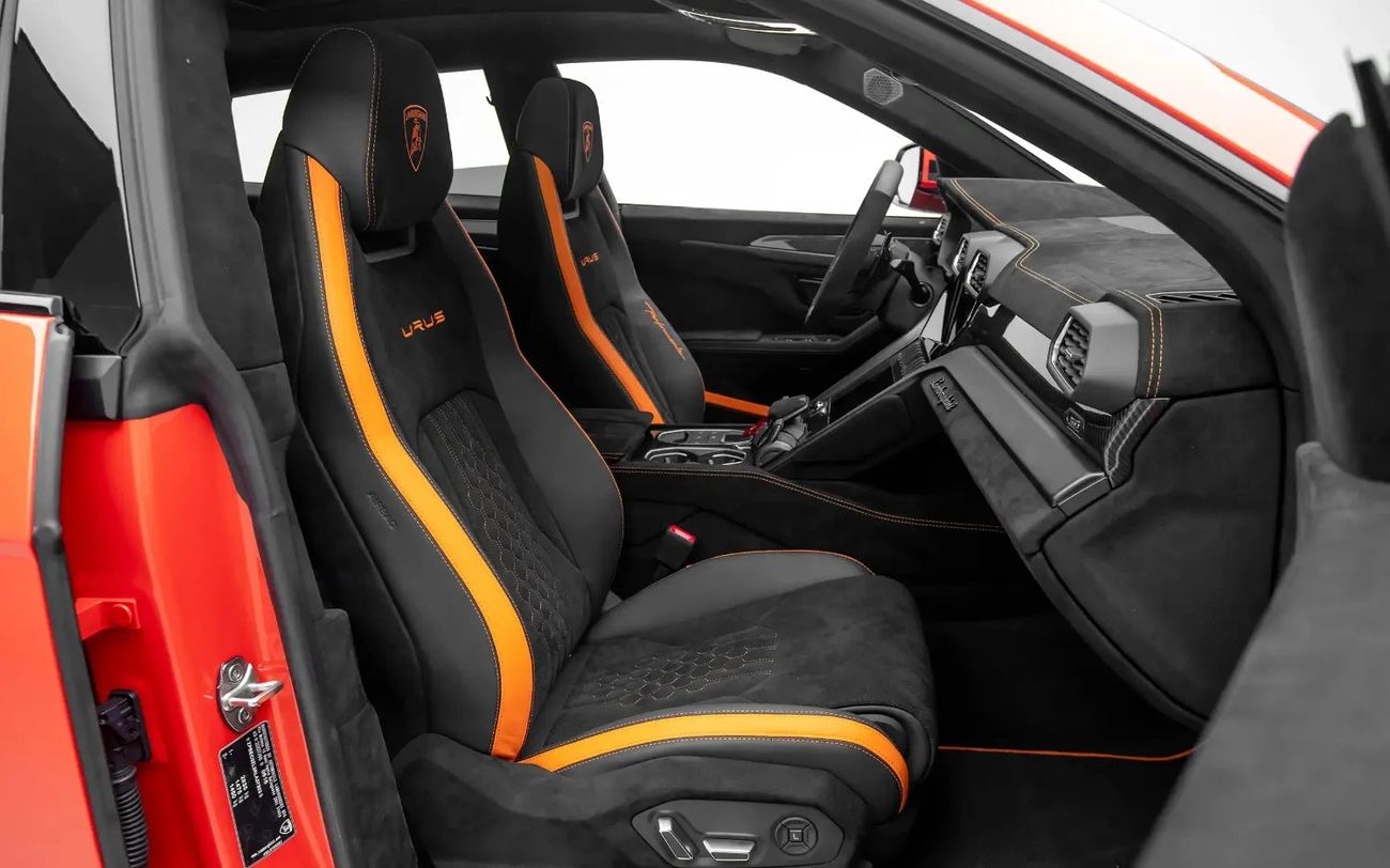 لامبورغيني اوروس 4.0T V8 Performante With Akrapovic Exhaust - Euro Spec