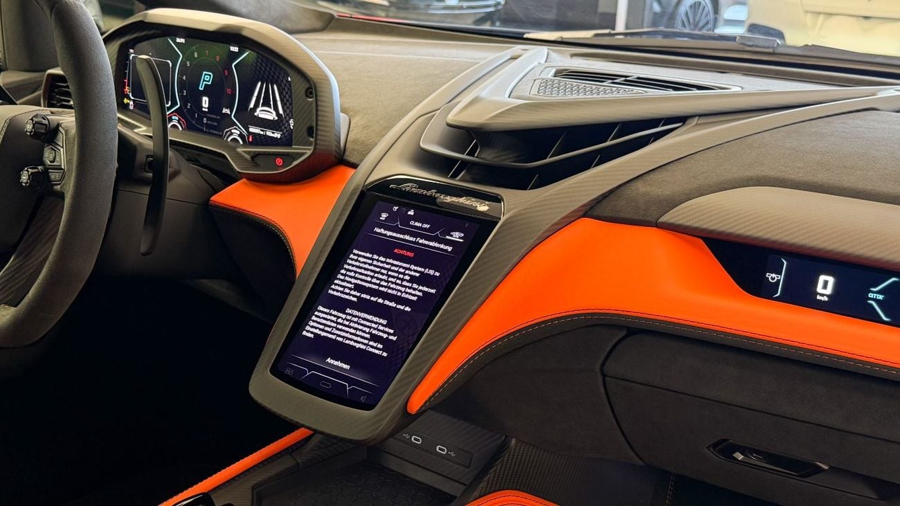 Lamborghini Revuelto Lamborghini Revuelto 2026 - Hybrid Powertrain (First-Ever)