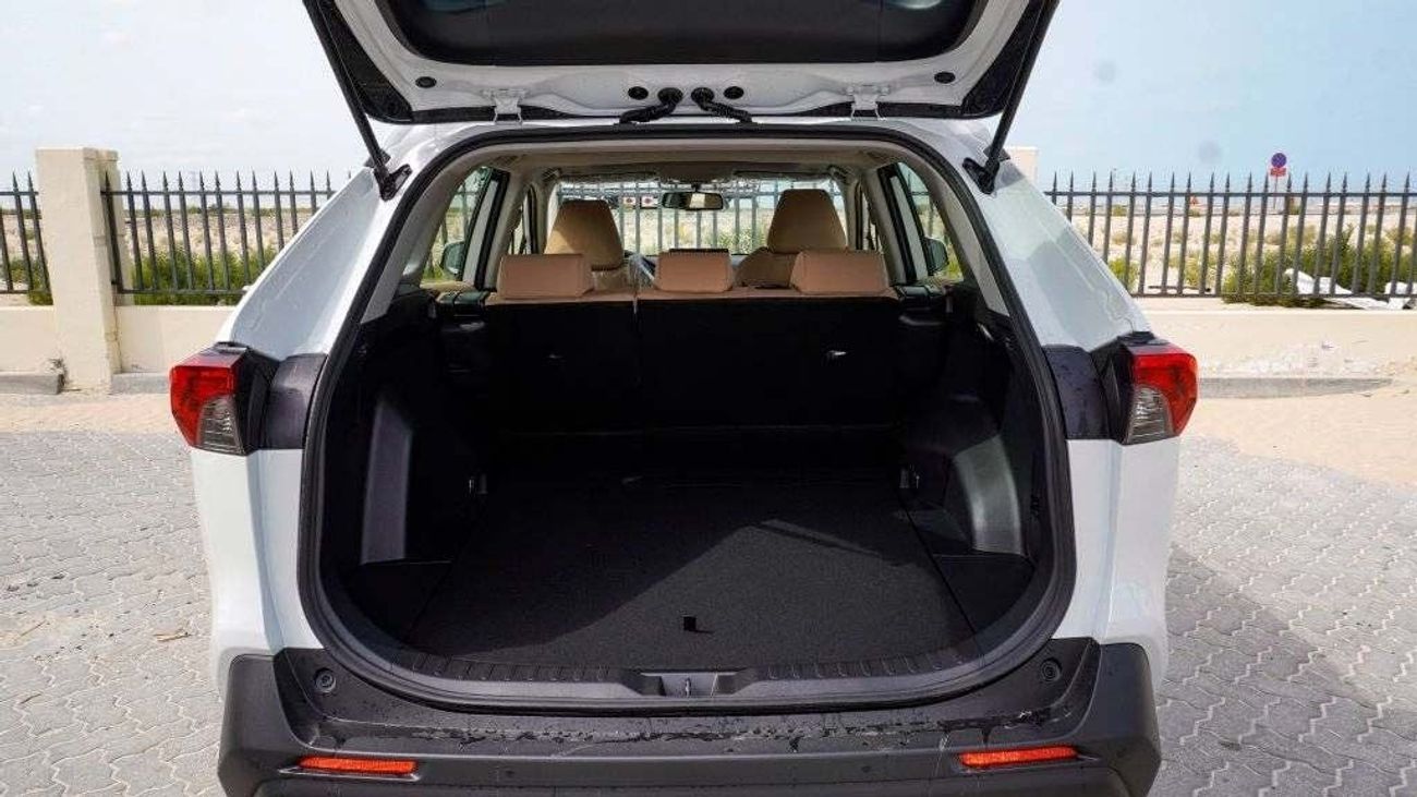 Toyota RAV4 2025 Toyota Rav4 XLE 2.5L AT Petrol AWD (White)