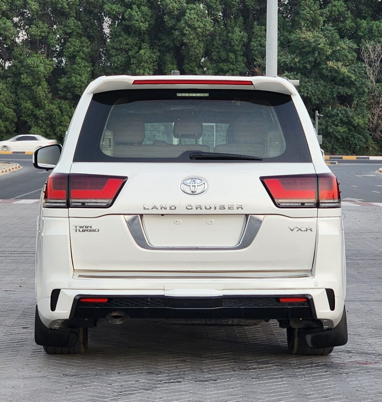 Toyota Land Cruiser GX.R V8 upgrade 2024