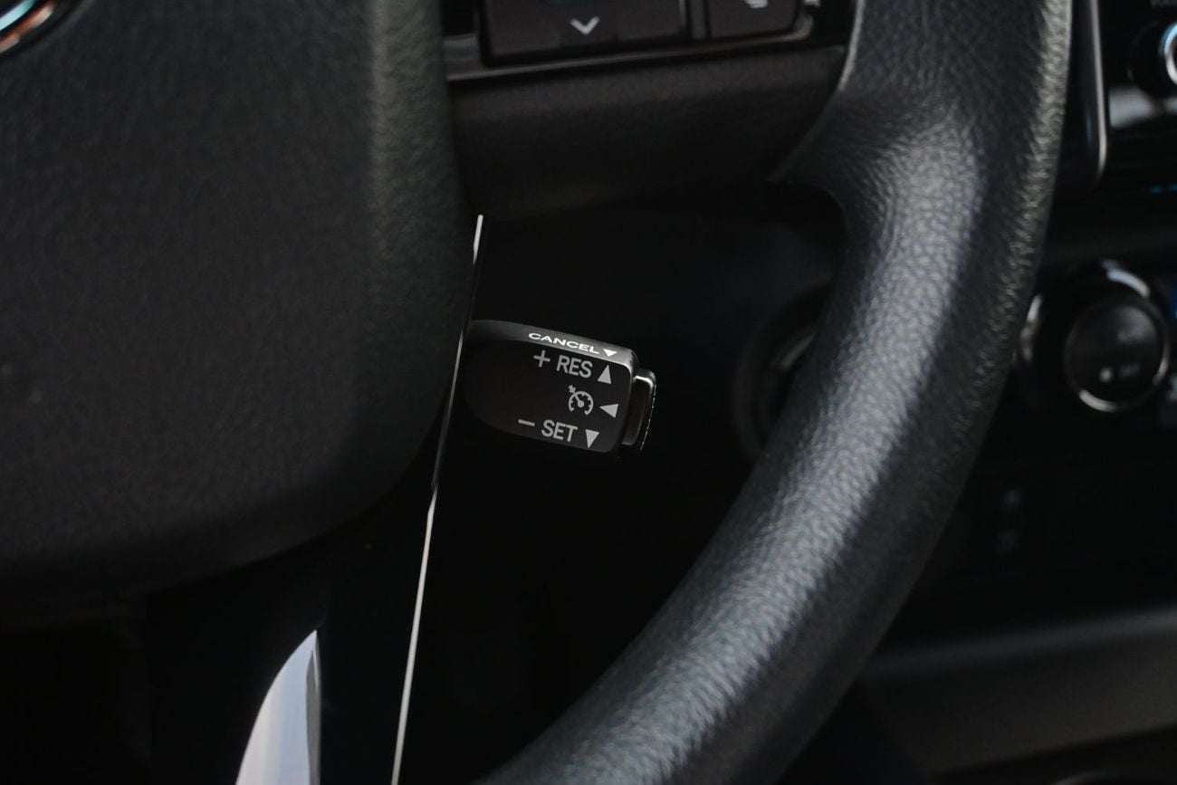 تويوتا هيلوكس Toyota Hilux Adventure 4.0L V6, Petrol, 4WD, Pickup, Model 2025