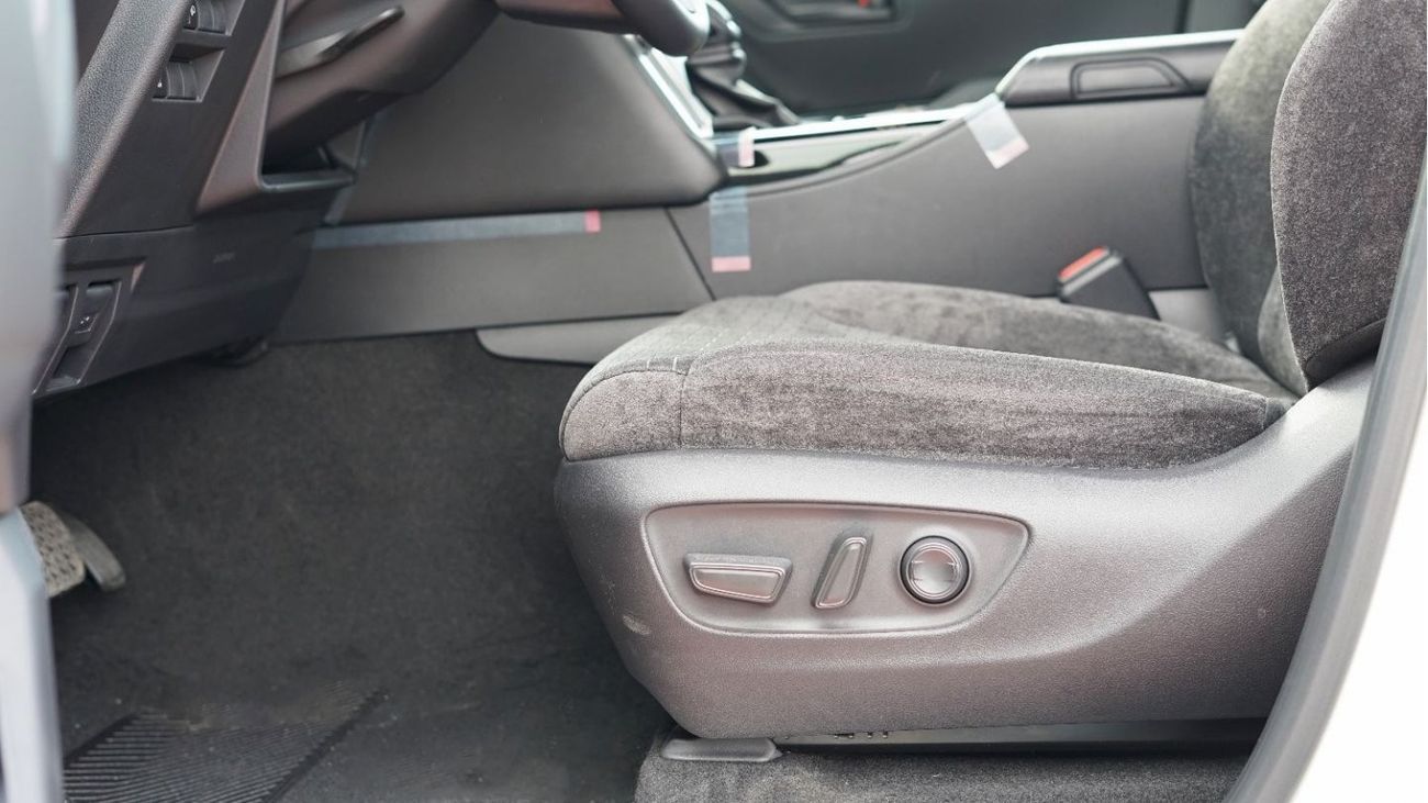 Toyota Land Cruiser Toyota Land Cruiser 300 -E 3.3L DIESEL 2023