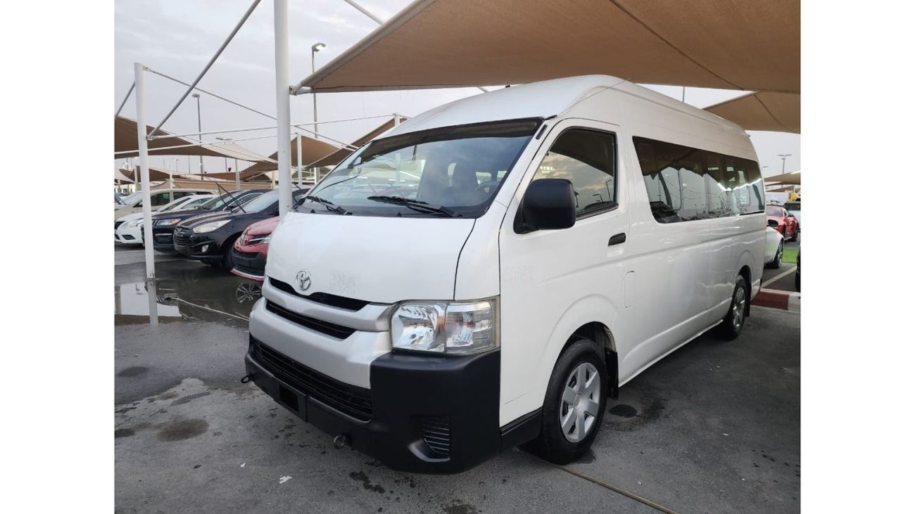 Toyota Hiace 2.5L DIESEL HIGH ROOF 13 SEATER MT