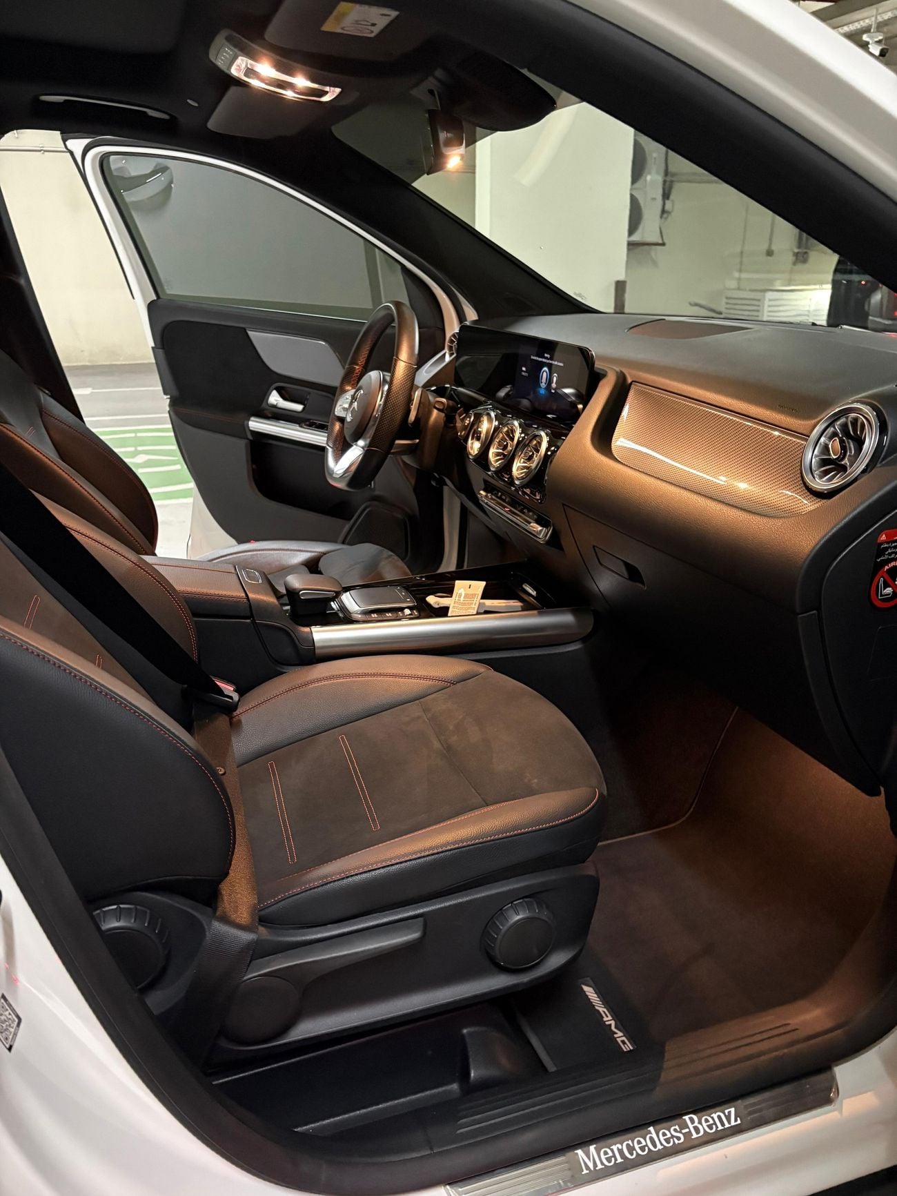 مرسيدس بنز GLA 200 Premium 1.4L ( CYL)