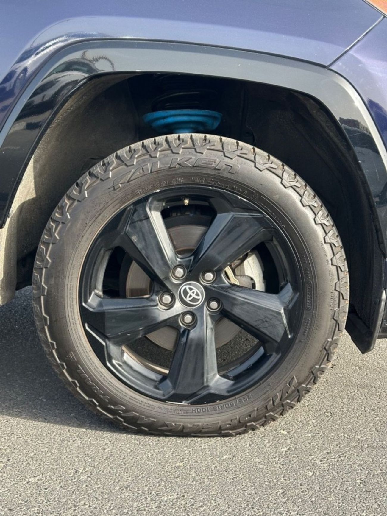 تويوتا راف ٤ Hybrid XSE, sunroof,leather seats, push start Full Option