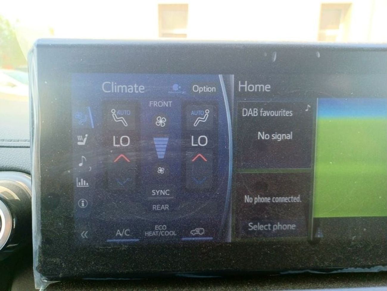 تويوتا لاند كروزر VX 3.5L VX+ 3.5L petrol Europe specs (For export only)