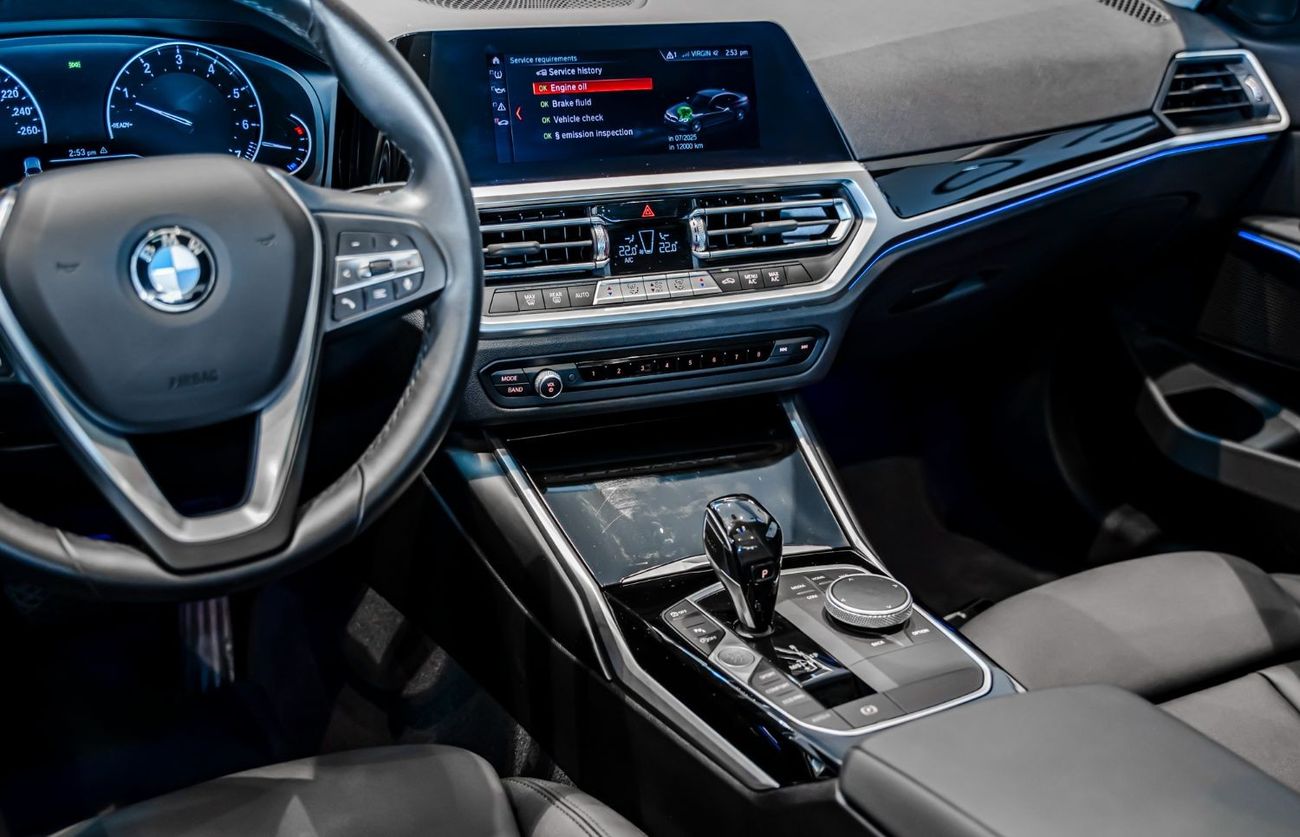 BMW 320i Exclusive 2020 BMW 320i, 2025 BMW Warranty + Service Contract, Full Service History, Low KMs, GCC