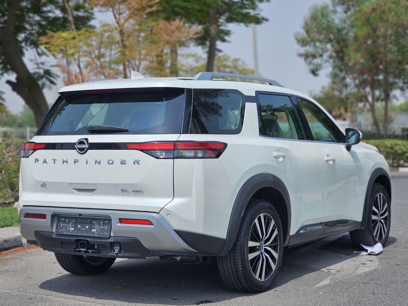 Nissan Pathfinder 3.5L SL 4WD