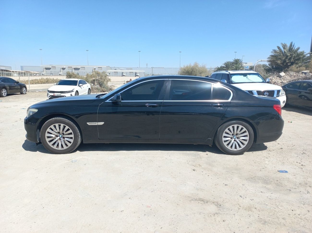 Used BMW 740 740i 2010 for sale in Dubai - 589792