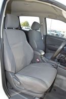 تويوتا هيلوكس Double cabin 3.0L, perfect inside and outside