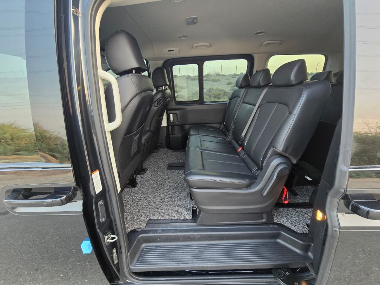 Hyundai Staria HYUNDAI STARIA 2022 KOREAN V4 DIESEL // FULL OPITION // PERFECT CONDITION // LOW MILEAGE