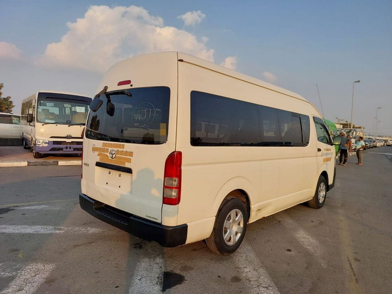 تويوتا هاياس TOYOTA HIACE VAN RHD 2013 MODEL 3.0 L DIESEL AUTOMATIC(PM11947)