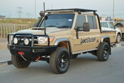 Toyota Land Cruiser Pick Up Double Cabin Perfect inside and out
