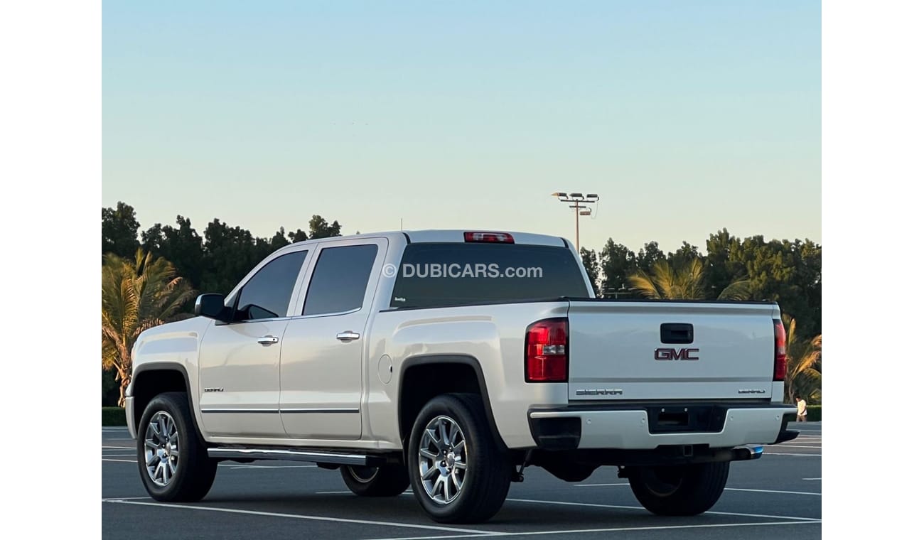 GMC Sierra 1500 Denali Sierra Denali 2015 GCC V8 Perfect condition