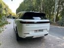Land Rover Range Rover Sport Dynamic SE P360 | 2025 | GCC Specs | 3.0L V6 355 HP | Full Option | 3000 KM | Like New