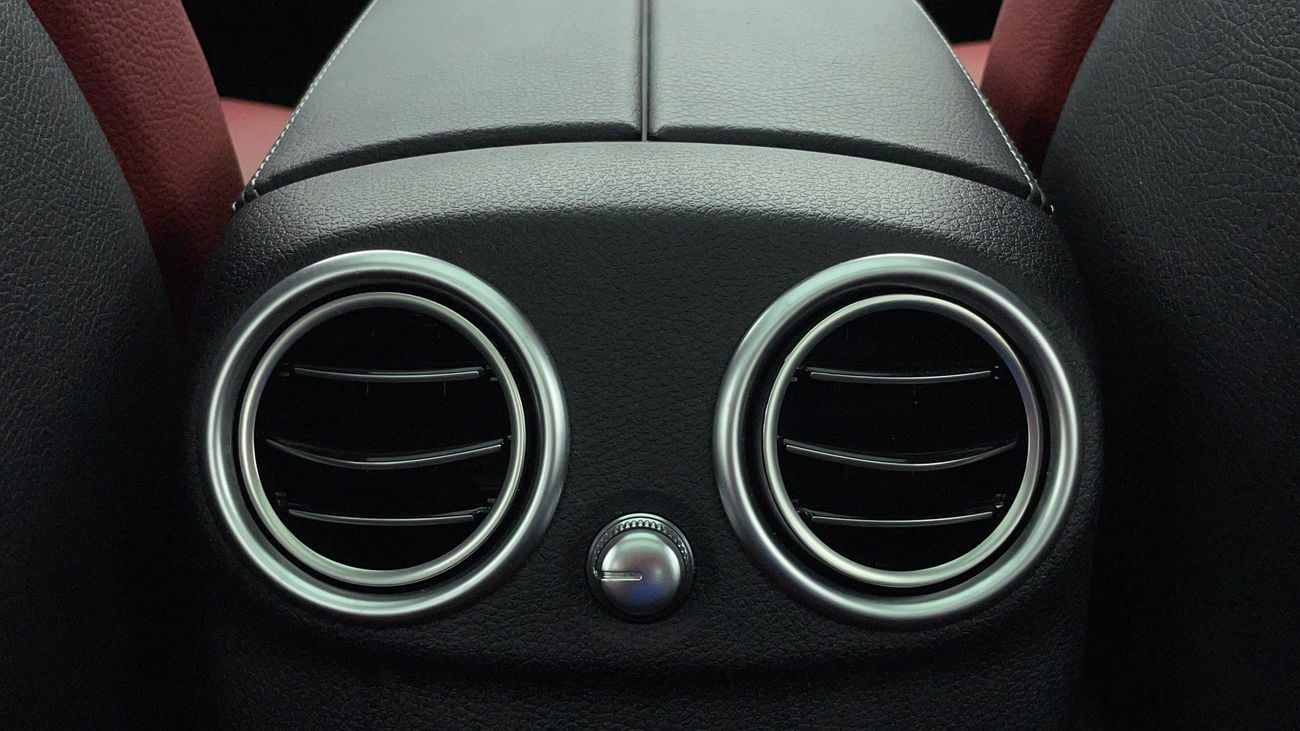 Mercedes-Benz C 200 AMG SPORT PACKAGE 2 | Zero Down Payment | Free Home Test Drive