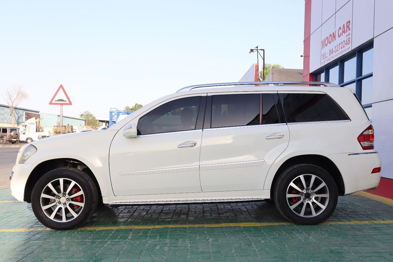 مرسيدس بنز GL 450 Mercedes-Benz GL 450 4.7L GCC