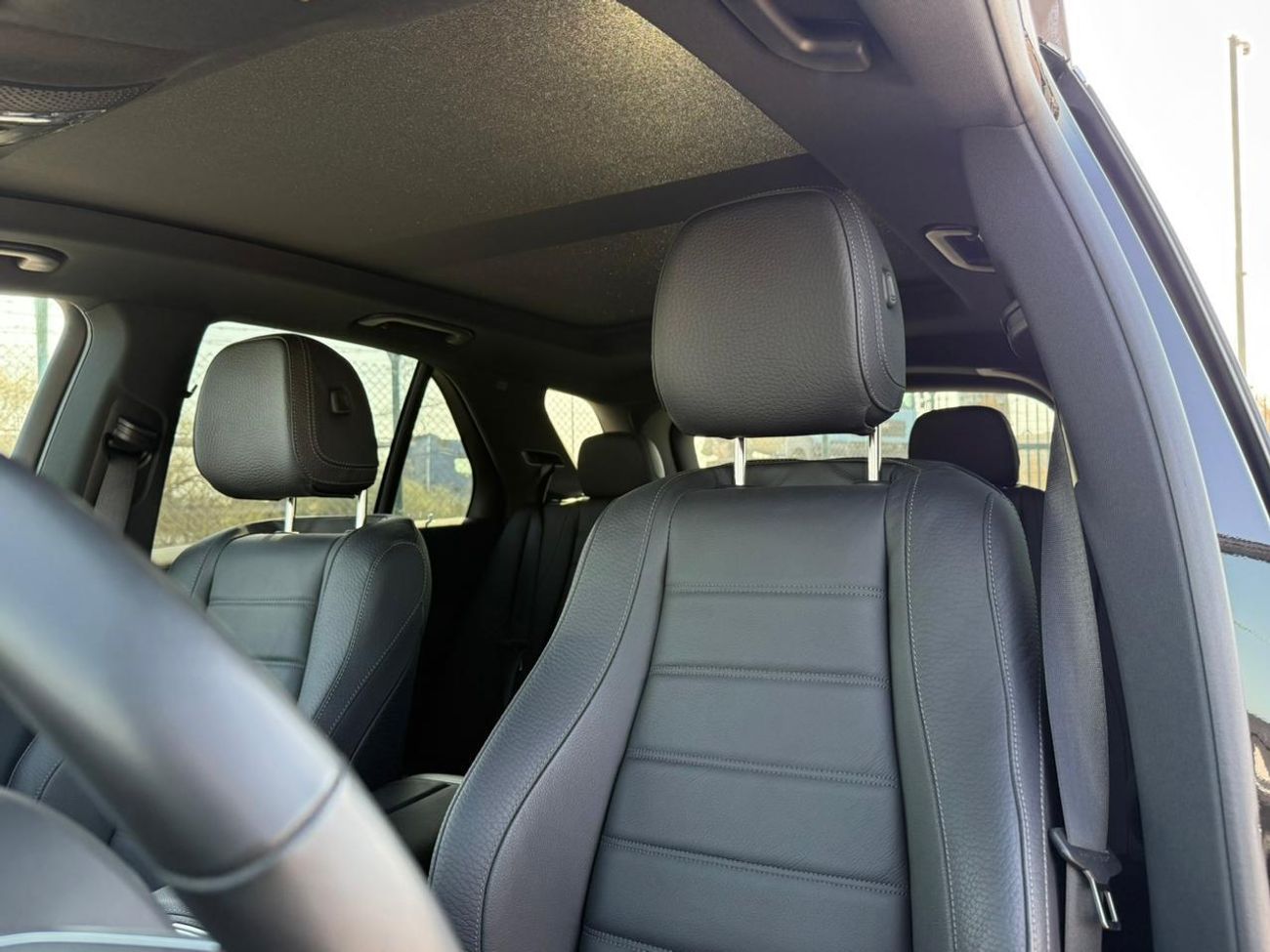 مرسيدس بنز GLE 350 USA SPEC 2.0L Turbo Petrol 2022 Export Price @ 225,000 AED
