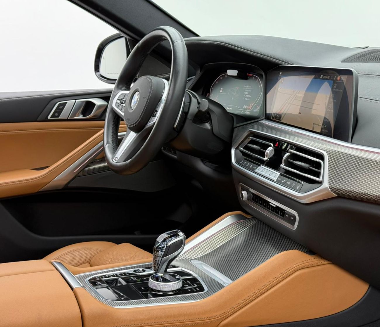 بي أم دبليو X6 40i M Sport 3.0L 2023 BMW X6 xDrive40i M-Sport, 2028 BMW Warranty +   Service Pack, Low Km, Fully Lo