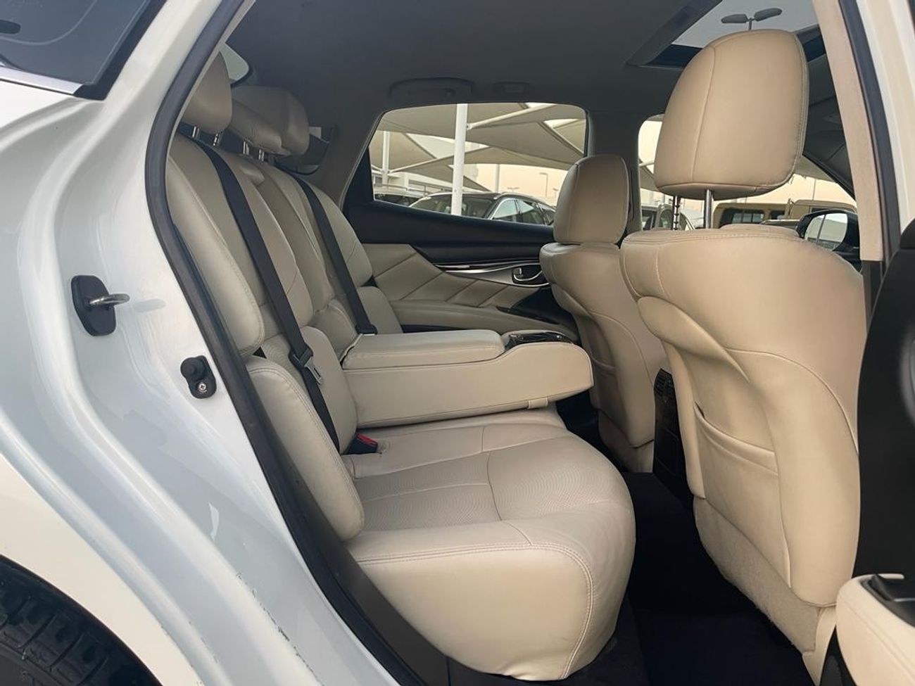 Infiniti Q70 Luxury Infiniti Q70_Gcc_2017_Excellent_Condition _Full option