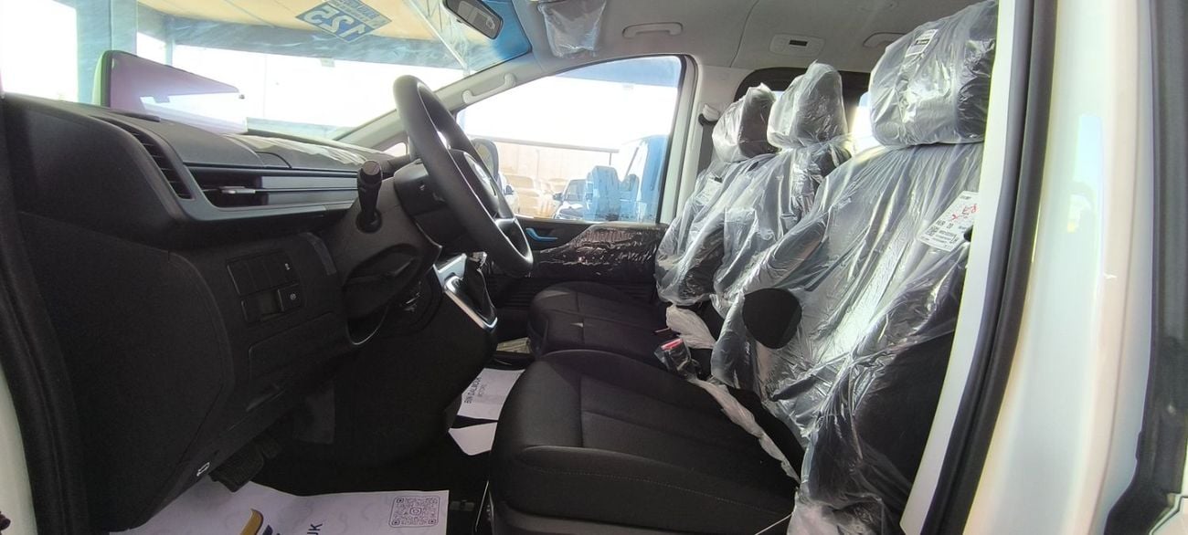 هيونداي ستاريا STARIA 2.2L DIESEL 11 SEATER PRESTIGE