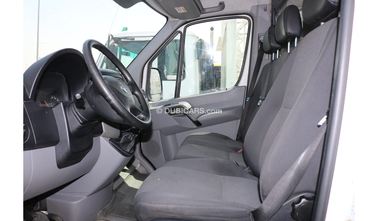 Volkswagen Crafter TDI DELIVERY VAN WITH GCC SPEC