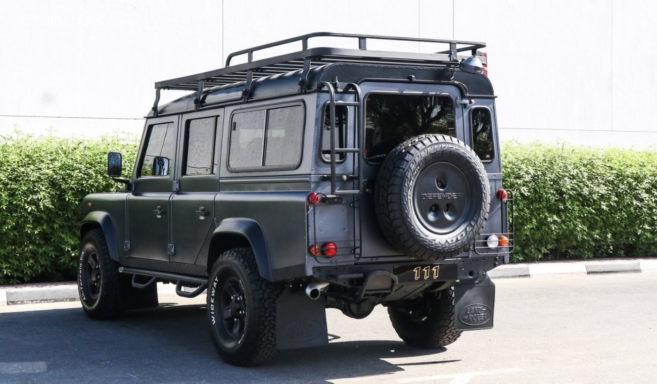 Land Rover Defender / Manual transmission - Diesel / GCC Specifications