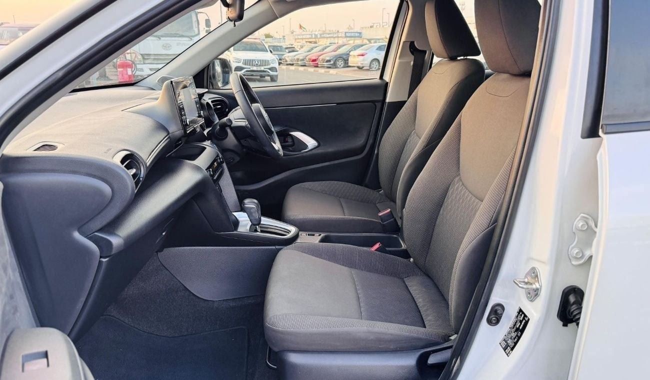 Toyota Yaris Cross EXCELLENT CONDITION | RHD | 1.5L HYBRID ENGINE | 2023 | (AT) | REAR VIEW CAMERA