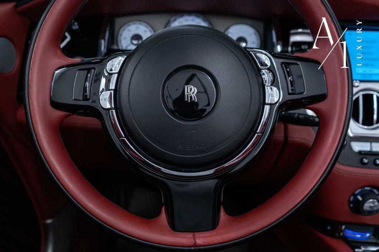 رولز رويس داون 2017 Rolls Royce Dawn, Full Rolls Royce Service History, 4 Button, Excellent Condition, GCC