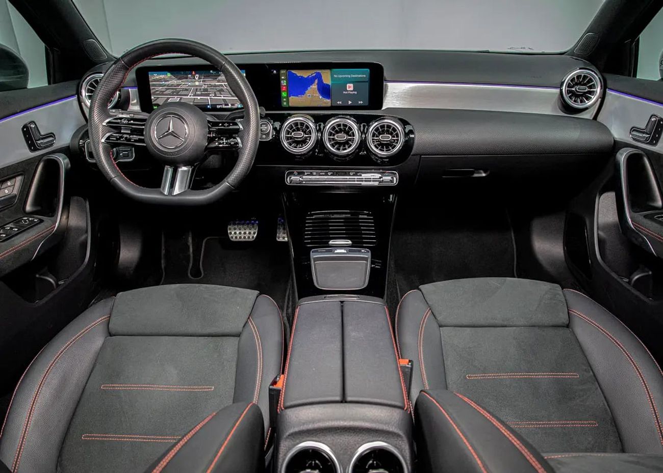 مرسيدس بنز A 200 AMG