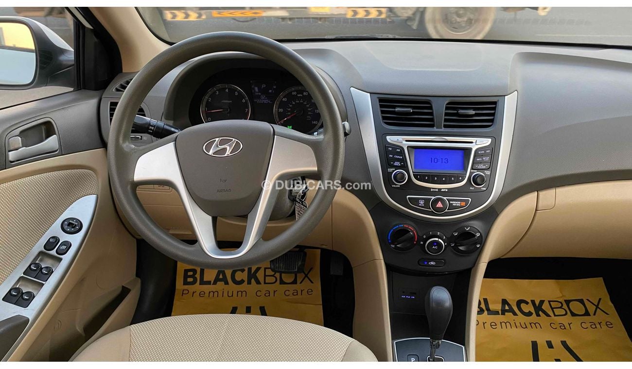 Hyundai Accent GLS, 1.6L V4