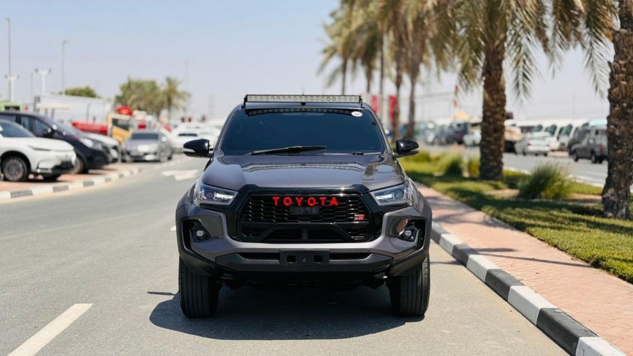 Toyota Hilux MODIFIED TO 2024 GR SPORT | AFTER MARKET SIDE FENDERS | 2.8L DIESEL | ROOF MOUNTED LED | RHD | 2017