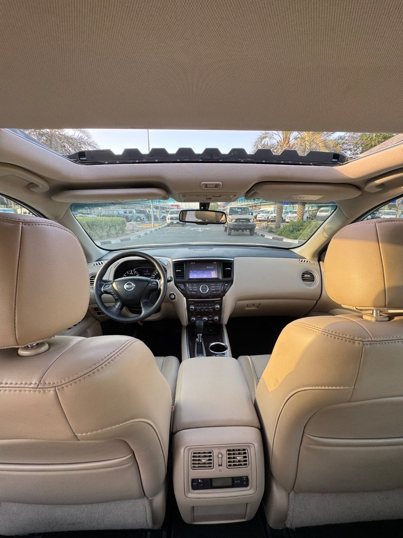 Nissan Pathfinder S 3.5L (260 HP) 4WD