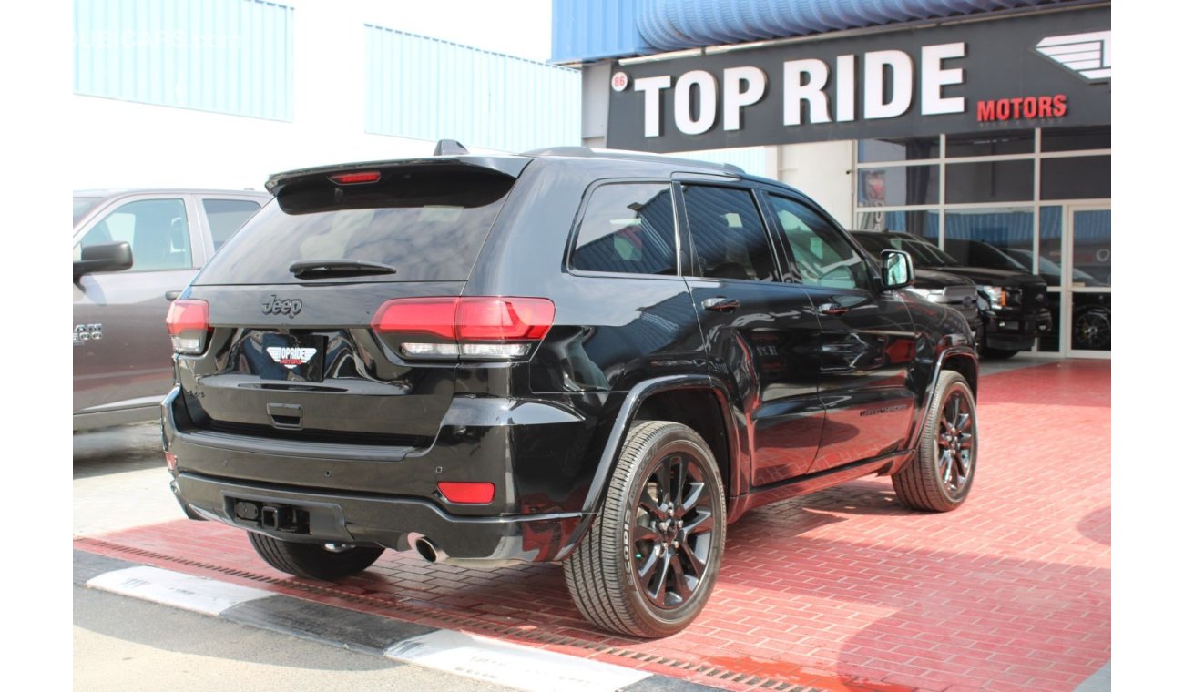 Jeep Grand Cherokee Laredo