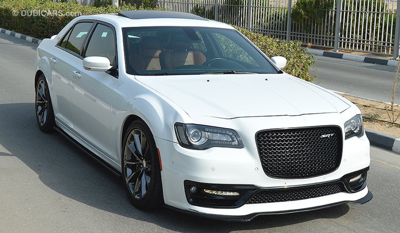 Chrysler 300 SRT, 6.4 V8 GCC, Warranty at Al Futaim Trading Enterprises, Full Service History