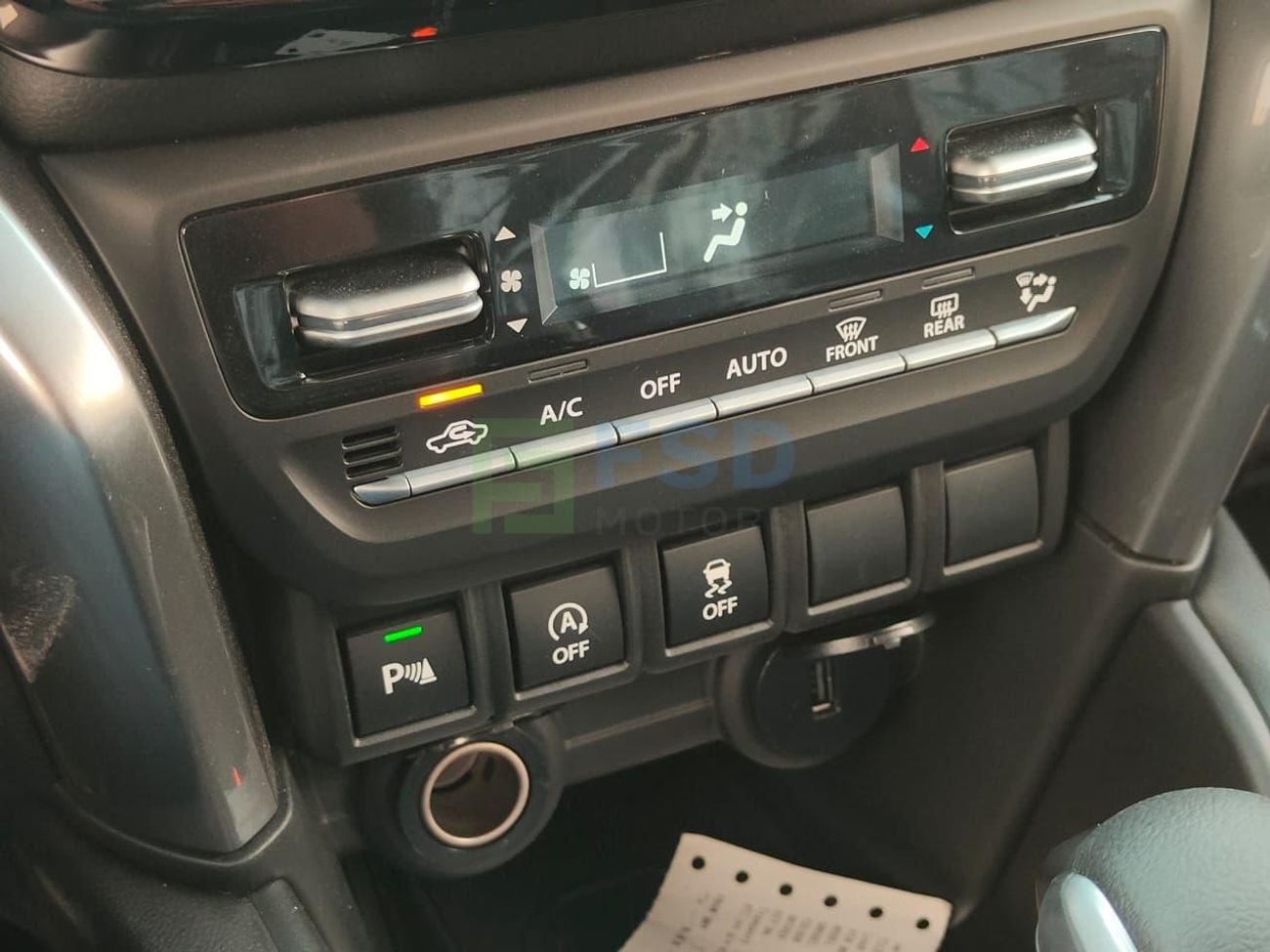 سوزوكي جراند فيتارا GRAND VITARA GLX 1.5L HYB 4WD 6AT SR G26