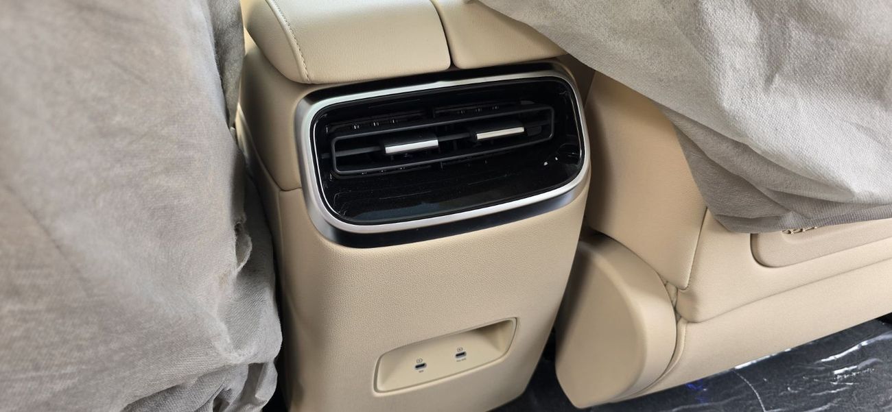 آيتو 5 AITO M5 2023 5 SEATER