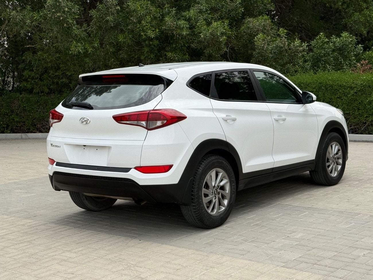 Hyundai Tucson GL 2.0L