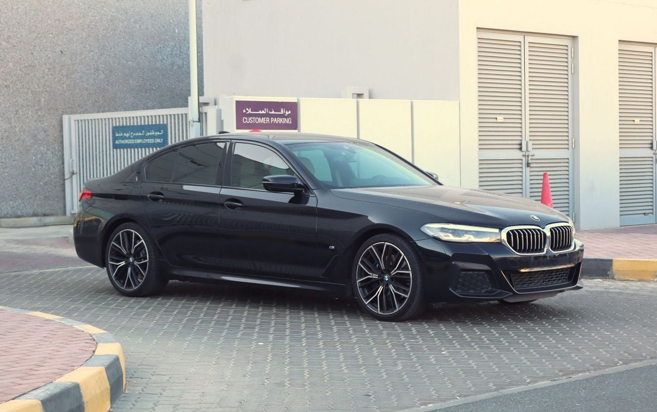 بي أم دبليو 530i M SPORT
