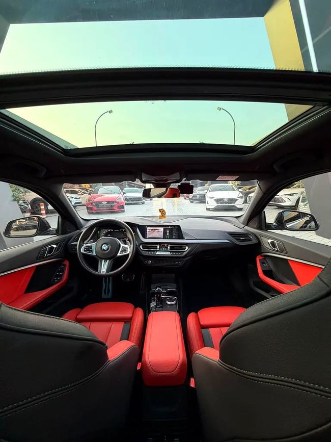 BMW 135i xDrive Korean Specs Performance Hatchback, миниатюра 25