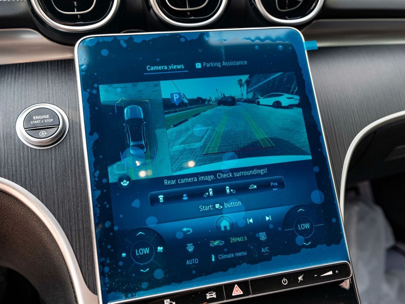 Mercedes-Benz C 200 Premium 2.0L