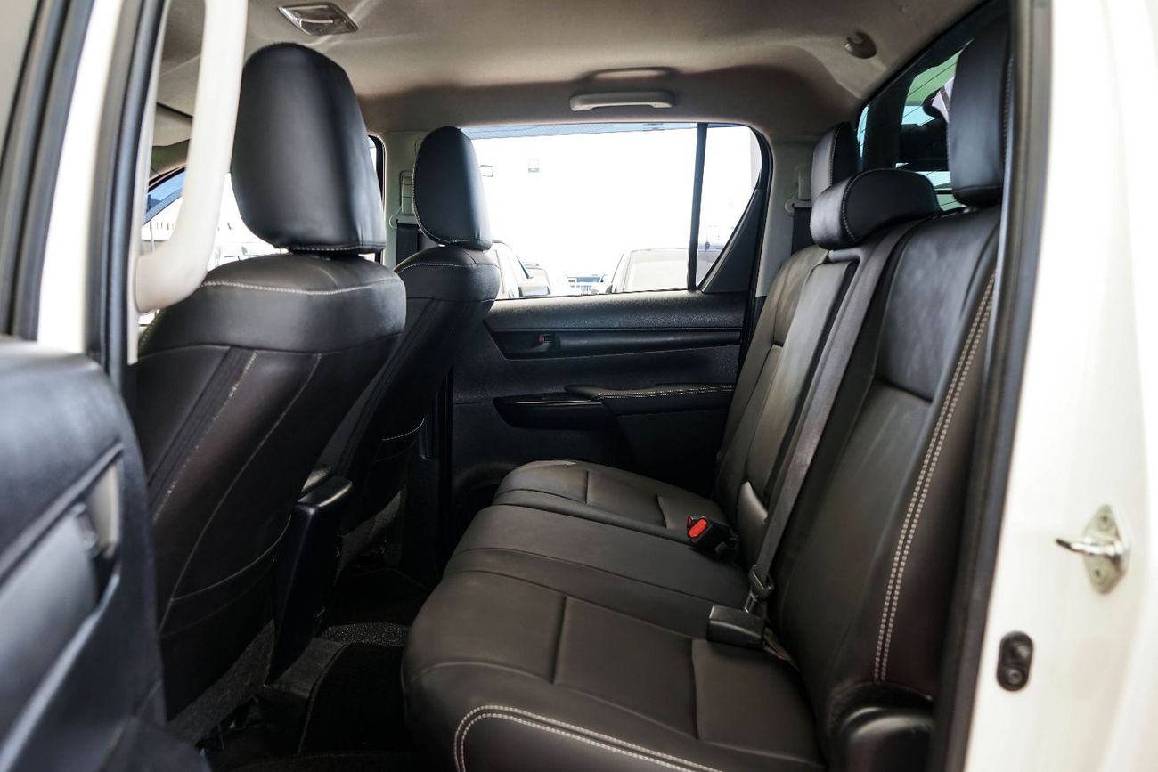 تويوتا هيلوكس The Toyota Hilux is a legendary, mid-size pickup truck known for its exceptional ruggedness, durabli