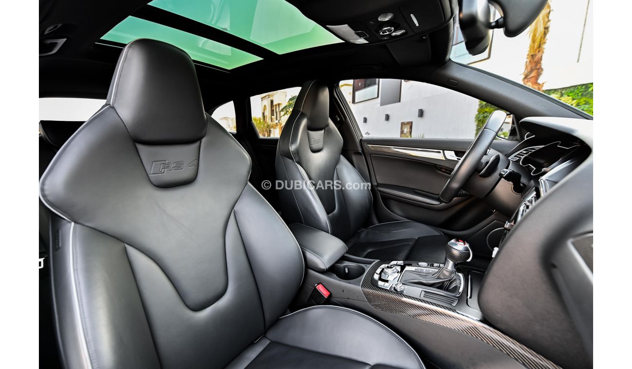 أودي RS4 | 3,680 P.M | 0% Downpayment | Magnificent Condition