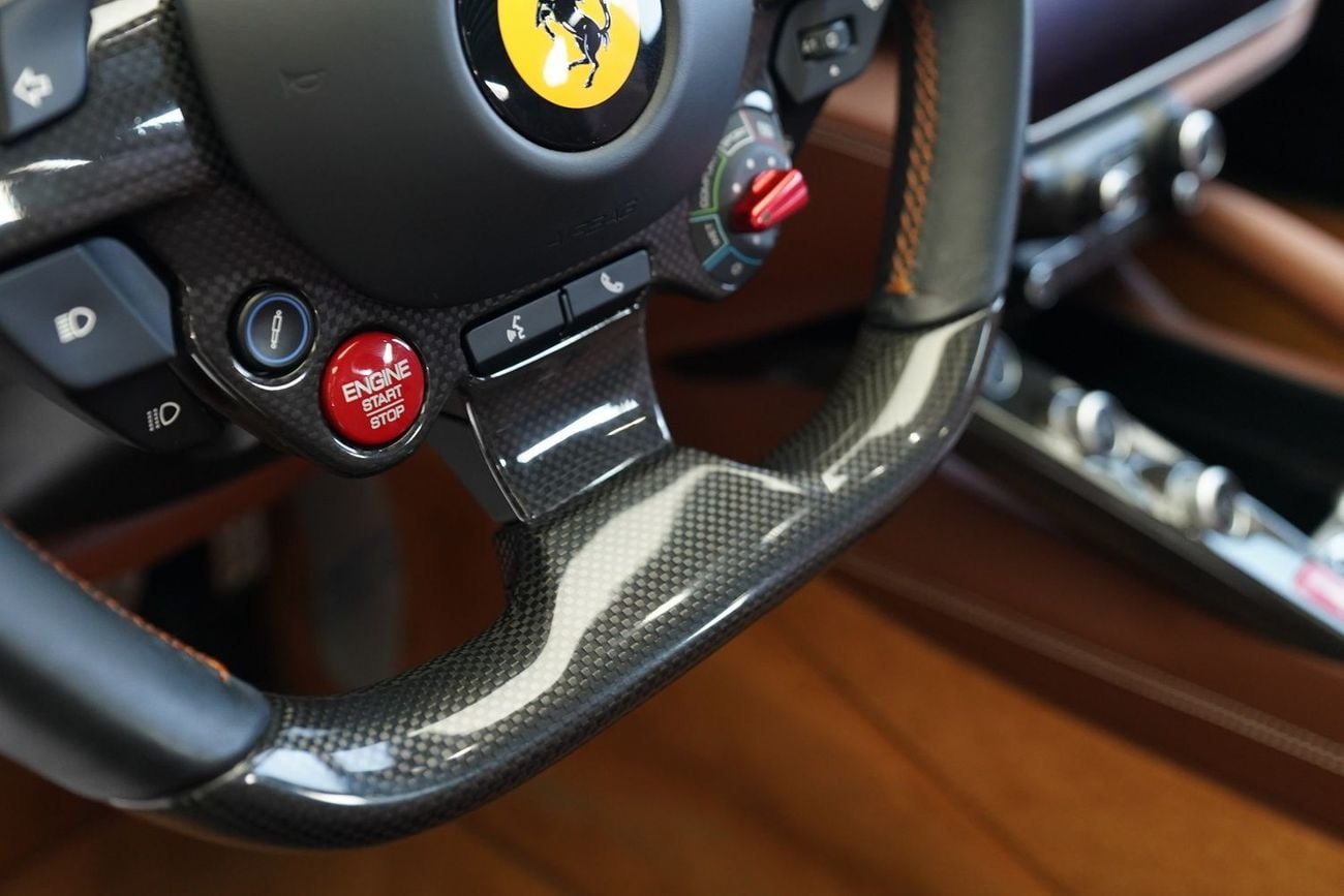 Ferrari GTC4 LUSSO T V8