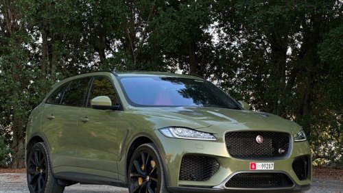 جاغوار F-Pace SVR F-PACE 2020 V8 GCC ORGINAL PAINT // ACCIDENT FREE // FULL OPITION