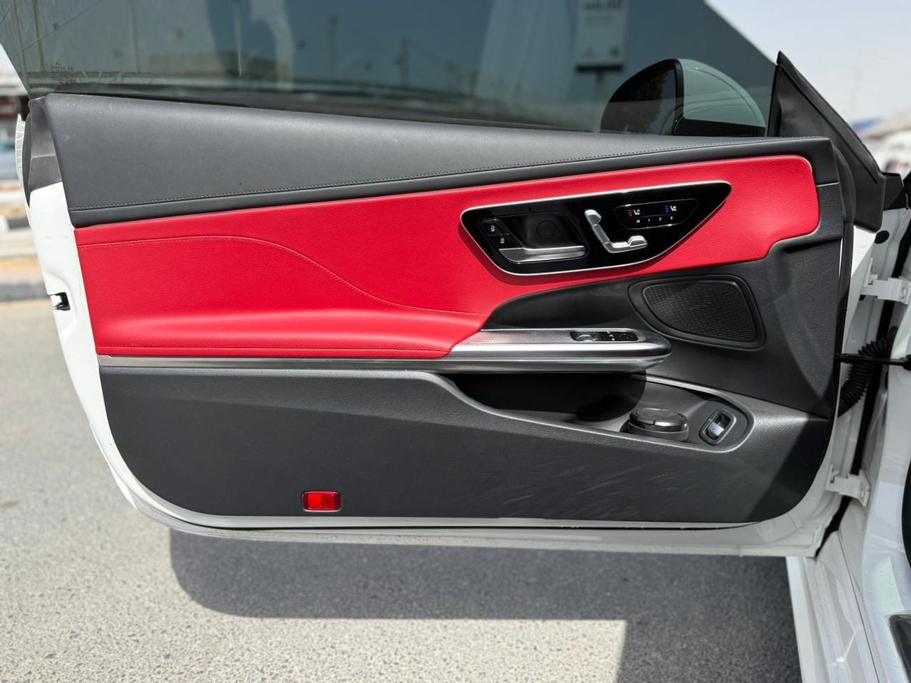 مرسيدس بنز CLE 300 كوبيه 2024 MERCEDES CLE200 KOREAN SPECS LIKE NEW